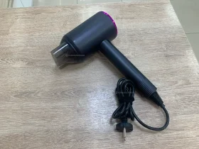 Купить Фен б/у , в Нижнекамск Цена:300рублей