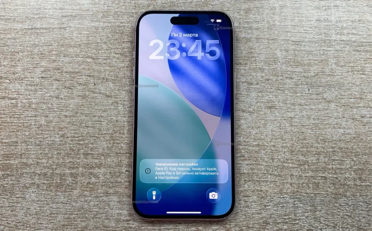 Apple iPhone 15 6/256 ГБ