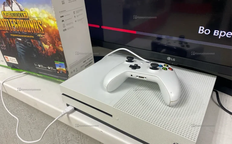 Приставка  Xbox one S 1TB