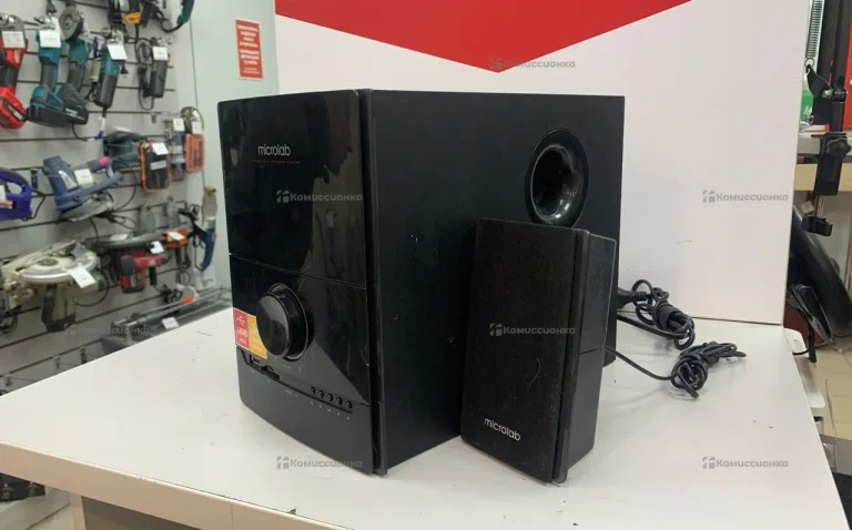 Музыкальный центр  microlab
