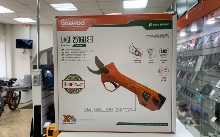 Аккумуляторный секатор Daewoo секатор DAGP 2516 Li