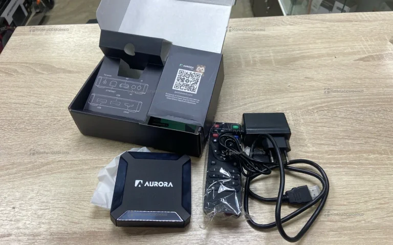 Приставка Смарт ТВ AURORA