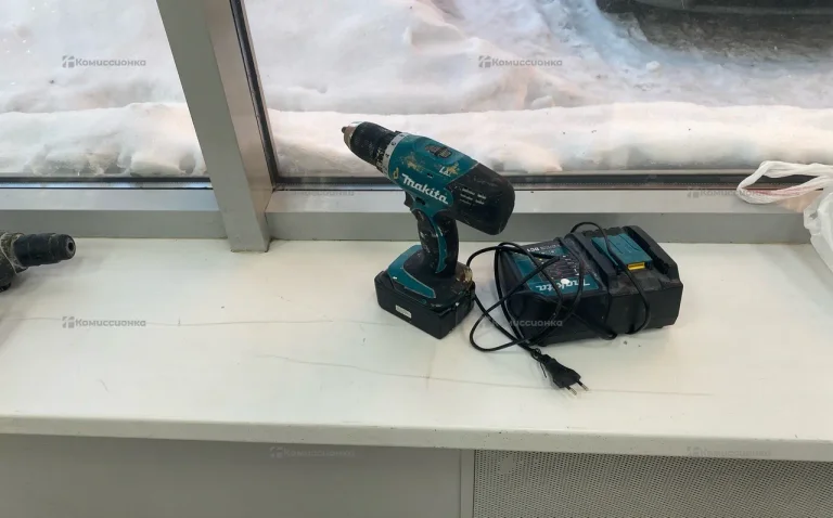 Дрель-шуруповерт аккумуляторная Makita DDF453 LXT