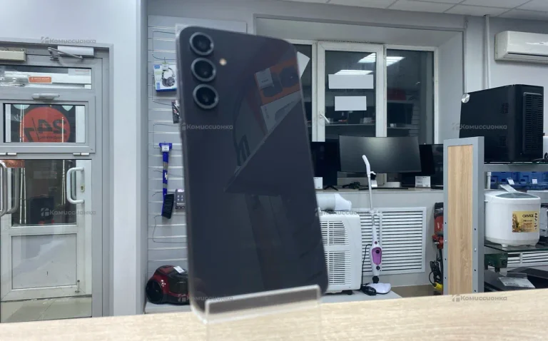 Samsung Galaxy S23 FE 8/256 ГБ