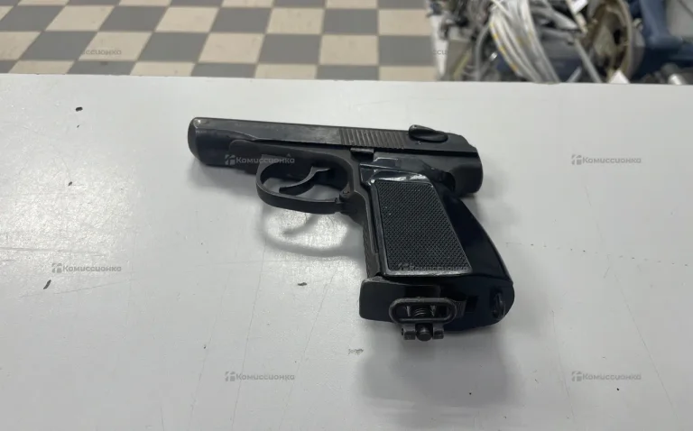 Пневматический пистолет Baikal MP—645