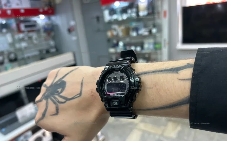 Часы  Casio G-Shock DW6900NB