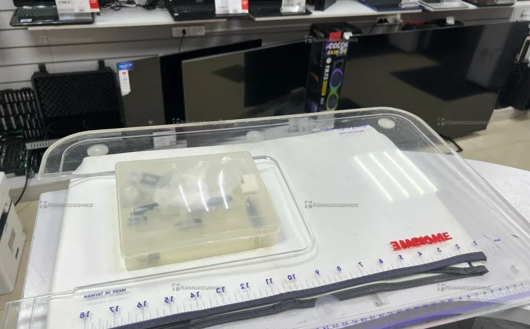 Швейная машина Janome Memory Craft 6500