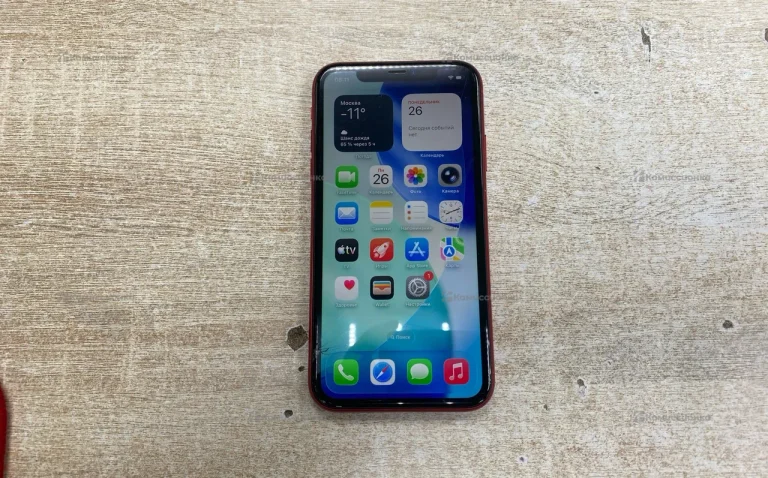 Apple iPhone 11 4/128 ГБ