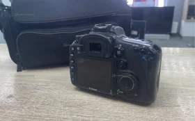 Купить Фотоаппарат  Canon Eds 7d б/у , в Екатеринбург Цена:13500рублей