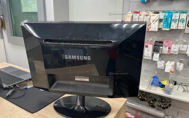 Монитор Samsung 22 дюйма Модель P2250G