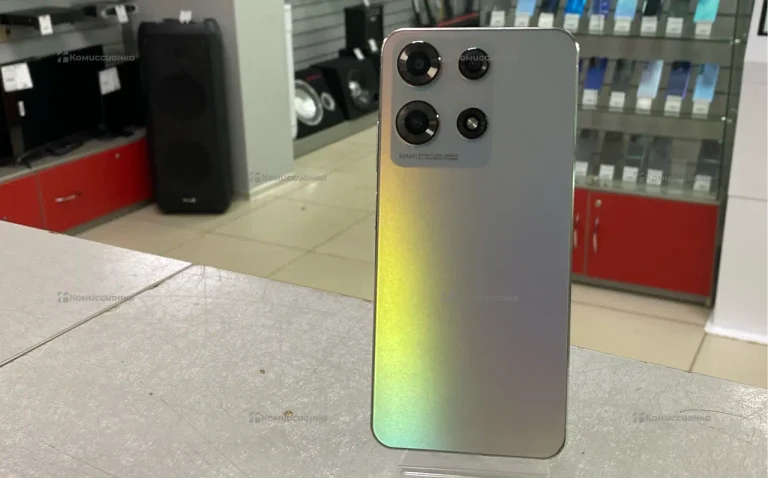 Tecno Camon 30 12/256 ГБ