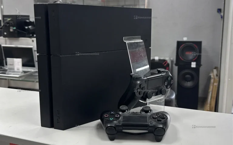 Приставка Sony PlayStation  PS4 Fat 500gb