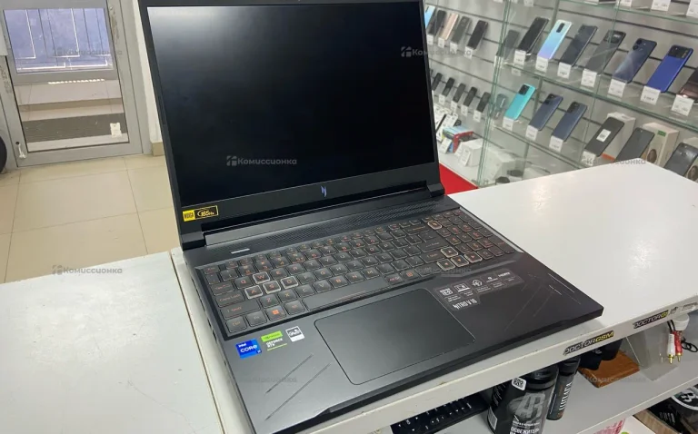 Ноутбук  Acer Nitro V16