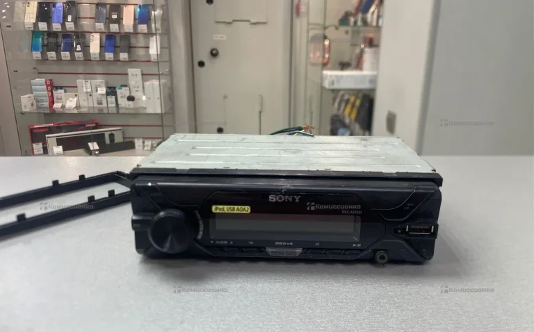 Автомагнитола Sony DSX-A210UI
