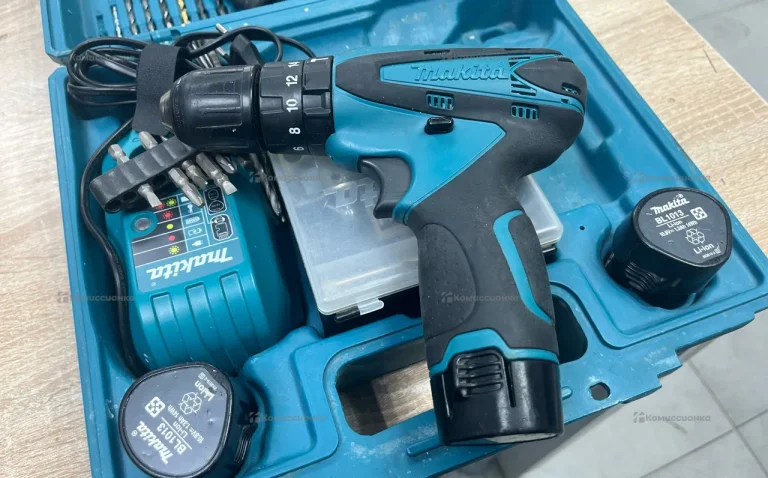 Шуруповерт Makita HP330D
