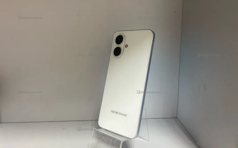 Tecno Spark Go 2024 3/64 ГБ