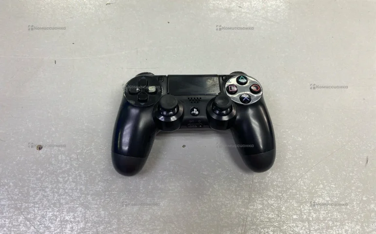 Джойстик PS4