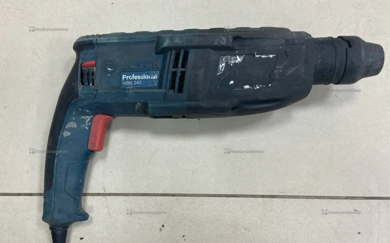 Перфоратор Bosch GBH 240