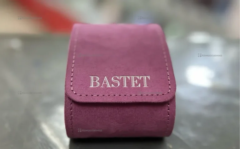 Часы  женские BASTET
