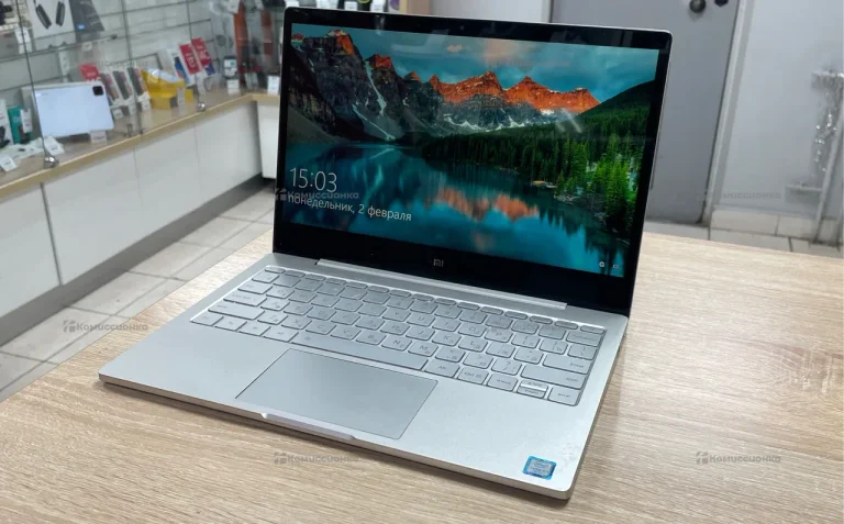Ноутбук  Xiaomi Mi Notebook Air 12.5" (TM1607)