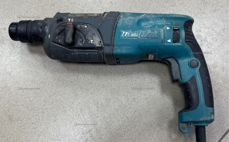 Перфоратор makita HR2470