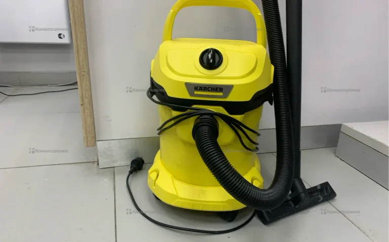 Пылесос  Karcher WD 2 Plus