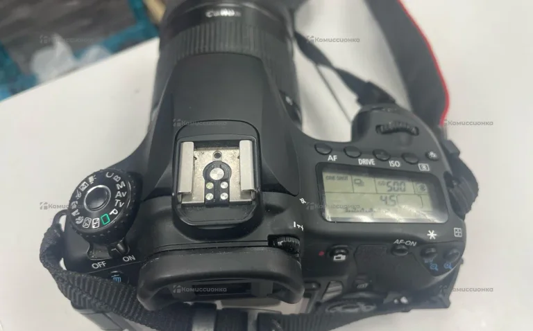 Фотоаппарат  canon eds 60d