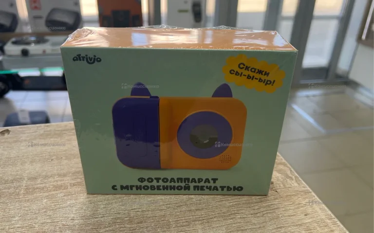 Фотоаппарат  с мгновенной печатью Attivio