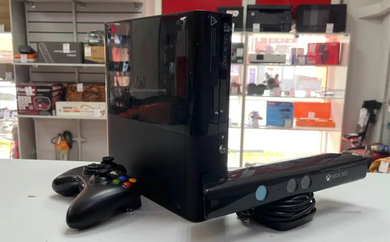 Приставка Xbox 360 4Gb