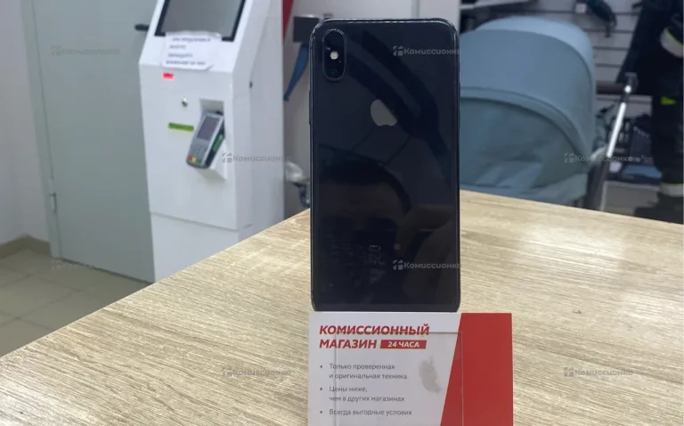 Apple iPhone X 3/64 ГБ
