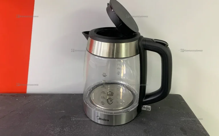 Чайник Midea MK-8015