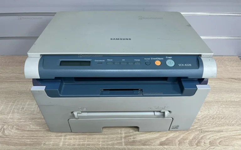 МФУ Samsung SCX-4220