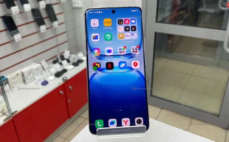 Vivo IQOO Z10 5G 8/256 ГБ