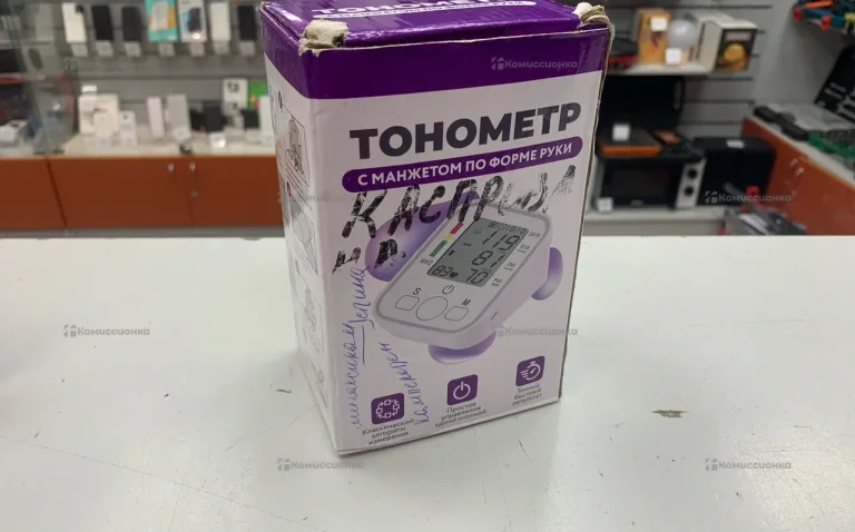 Термометр с манжетом по форме руки