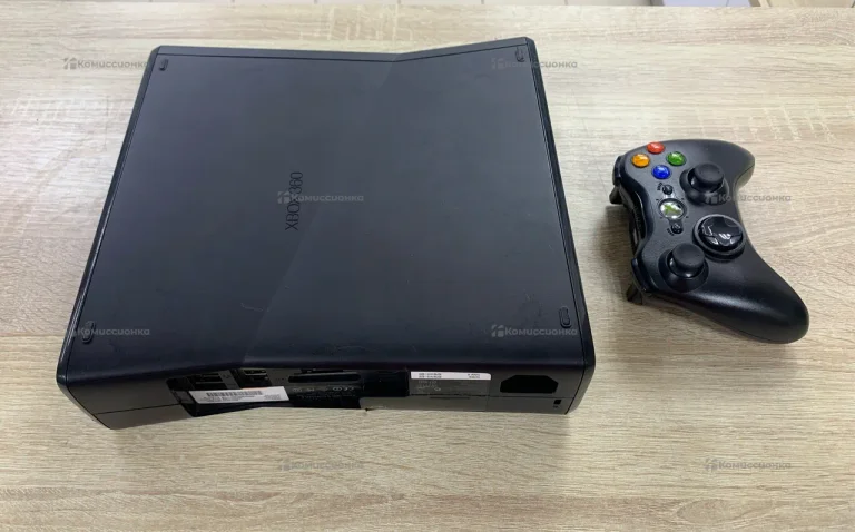 Приставка Xbox 360 1439 (прошитая)