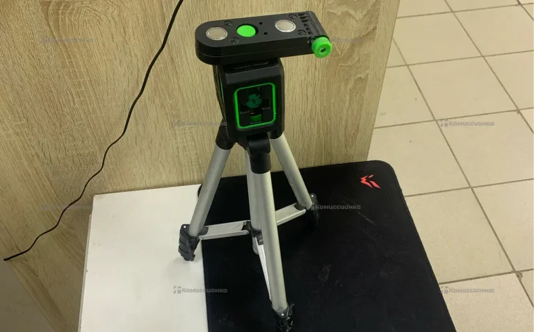 Лазерный Уровень Hildа Laser Level 2D