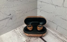 Купить Наушники  Monster Airlinks Turbine б/у , в Курган Цена:1490рублей