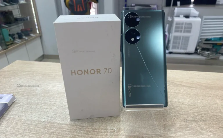 Honor 70 8/128 ГБ
