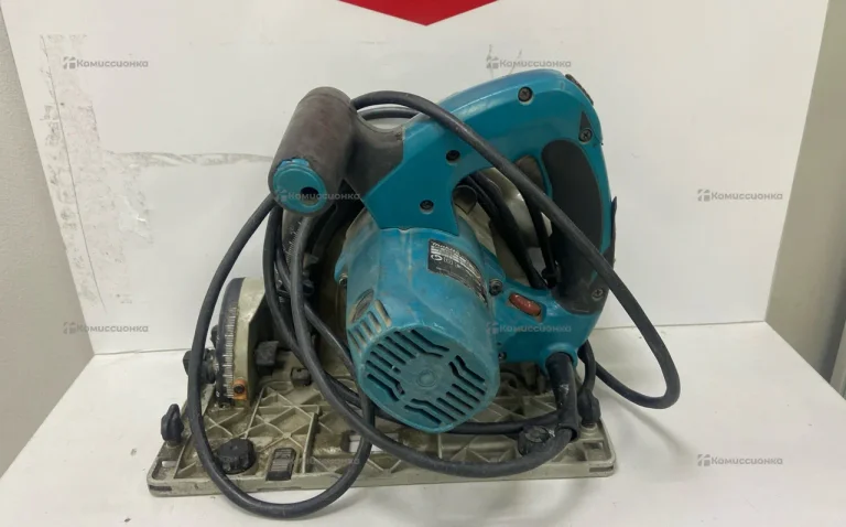 Циркулярная пила Makita SP 6000