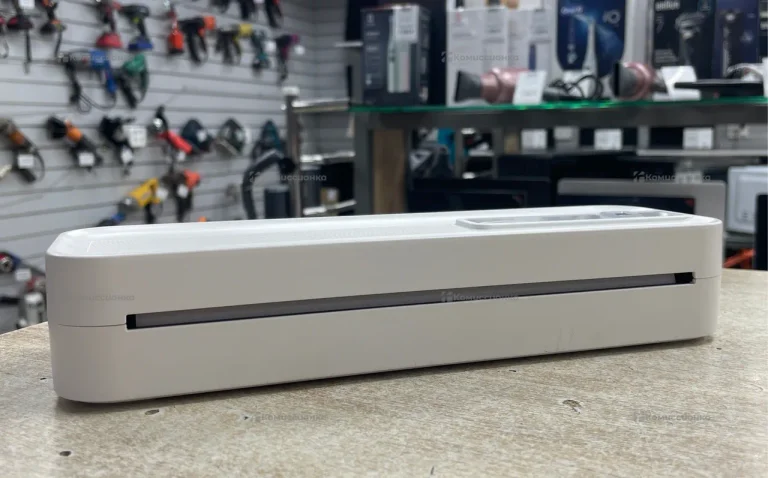 XL-P801