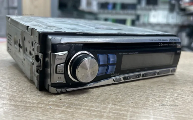 Автомагнитола  ALPINE CDR-9848RB