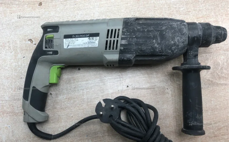 Перфоратор Интерскол П-30/900ЭР