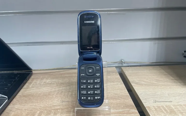 Samsung E1272 (Кнопочный)
