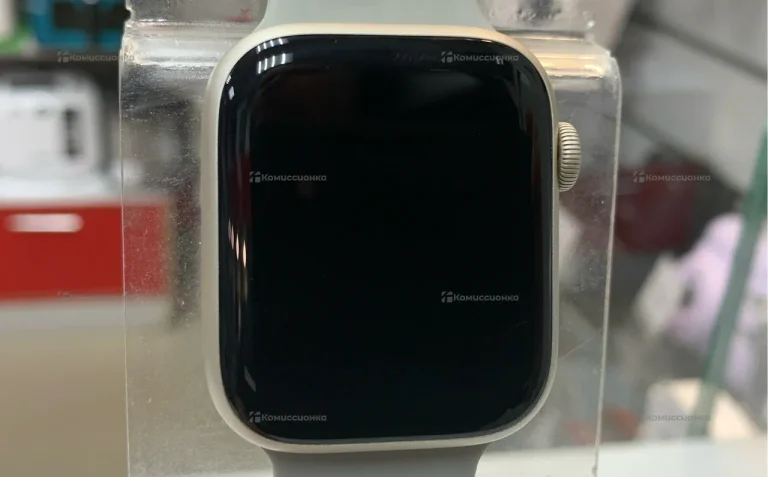 Часы Apple Watch Series 7 44mm