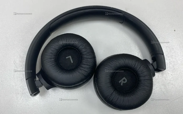 Наушники JBL