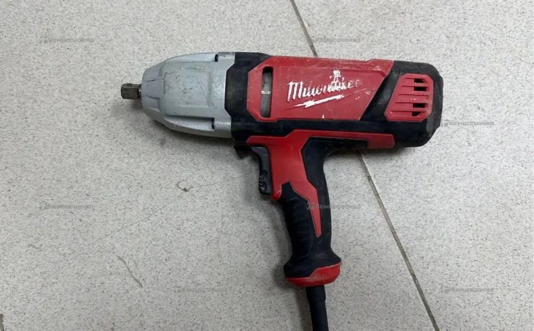 Гайковерт Milwaukee IPWE 400 R