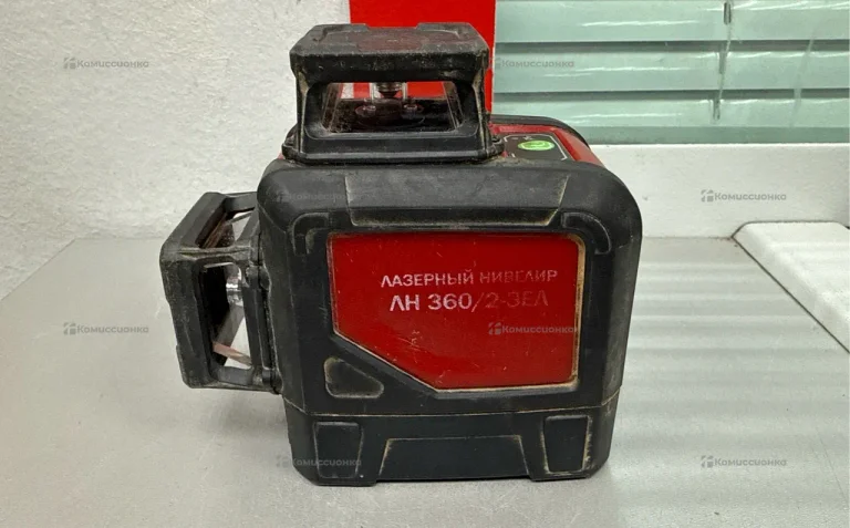 лазерный уровень Elitech  ЛН 360