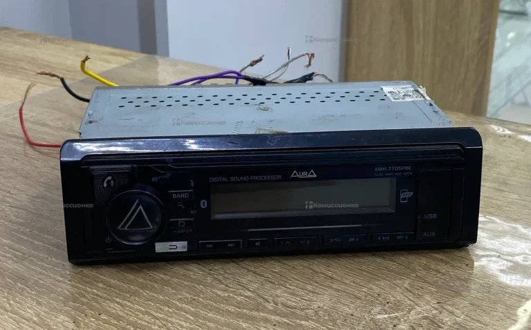 Aura AMH-77DSPBE