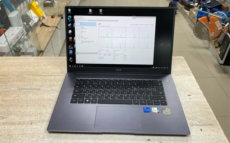 Ноутбук  Huawei 15.6