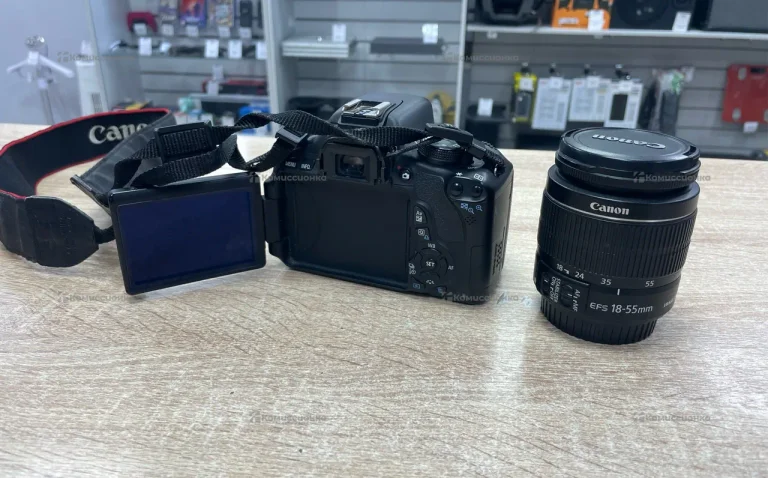 Фотоаппарат  canon eos 600D